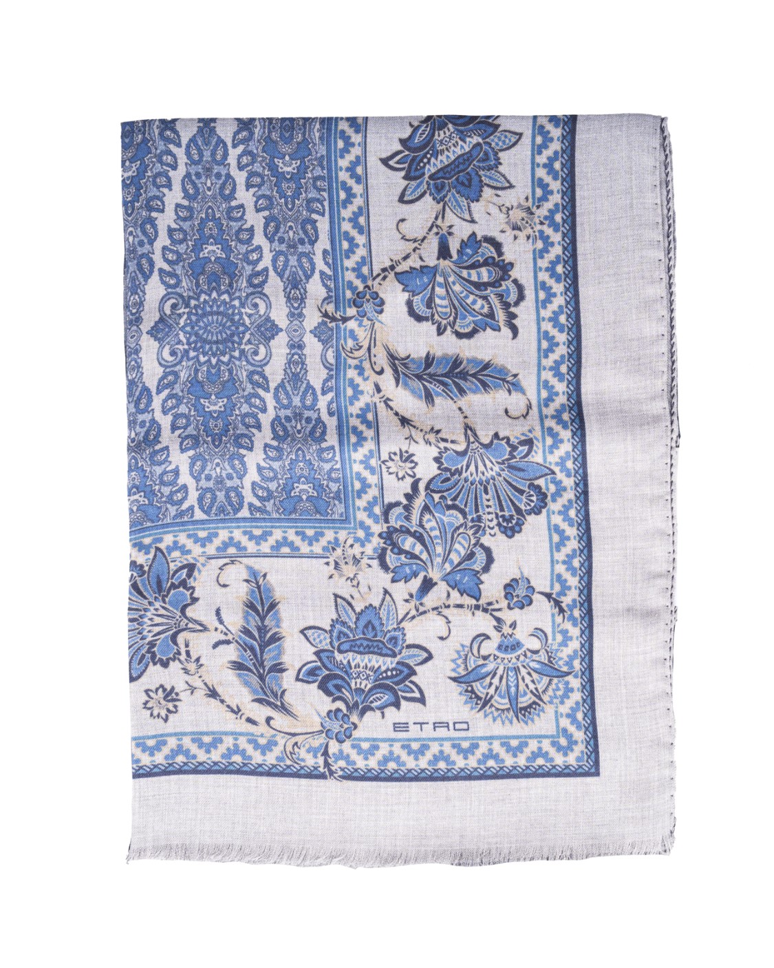 shop ETRO  Sciarpa: Etro sciarpa con medaglione e fiori.
Sciarpa con un motivo medaglioni incorniciato da una fantasia floreale.
Rifiniscono l'accessorio i lati corti leggermente sfrangiati.
Dimensioni: 88 x 180 cm.
Composizione: 100% modal.
Made in Italy.. MATA0050 AK816-X0883 number 1532309